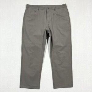 Vuori Meta Pants‎ Mens 34x23 Athletic Stretch Performance Chino V430 Brown Grey